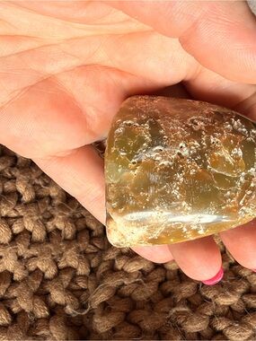 🌿 NATURAL POLISHED GREEN OPAL / SERPENTINE PALM STONE 🌿